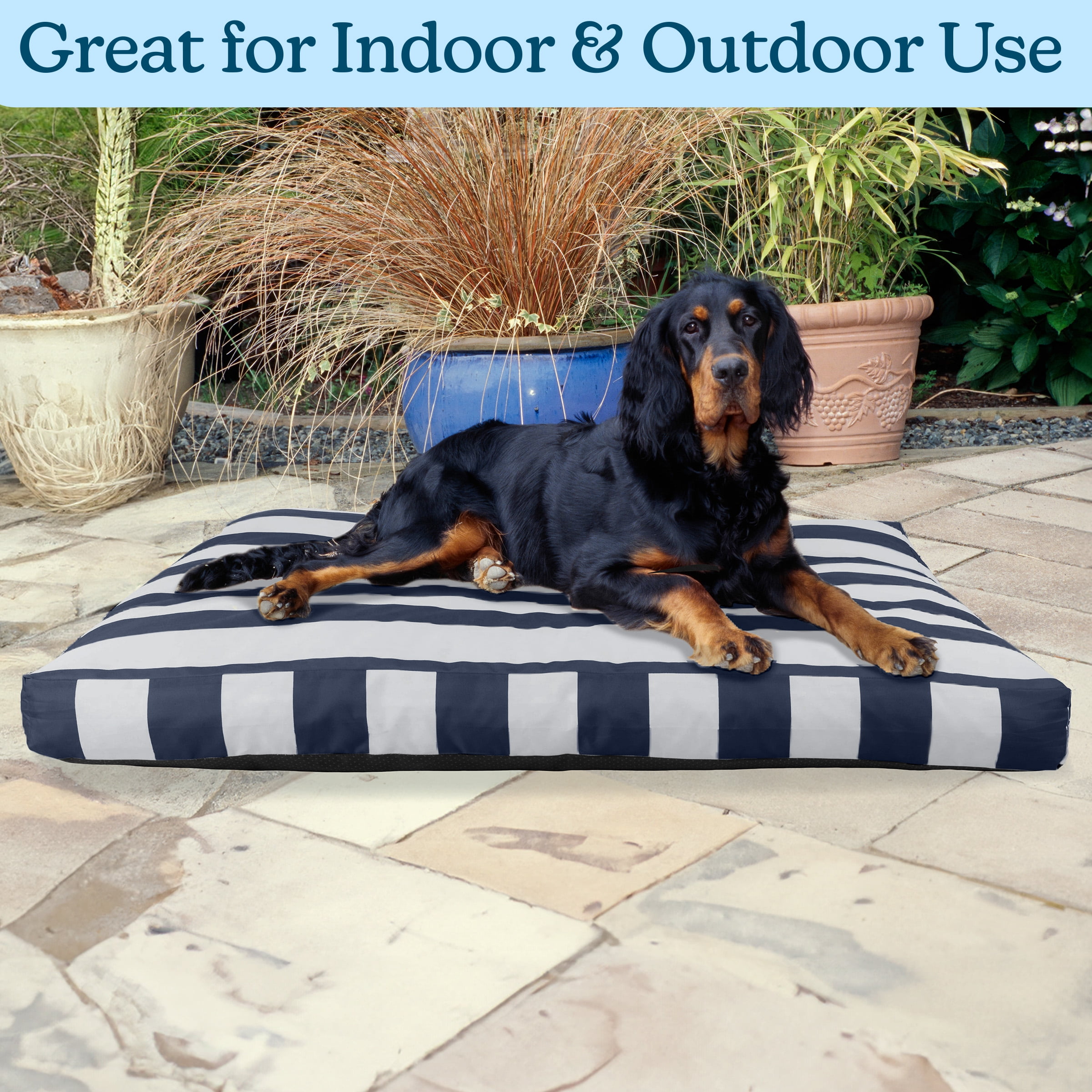 PETMAKER 44in Water-Resistant Dog Bed with Removable Washable Cover (Navy)