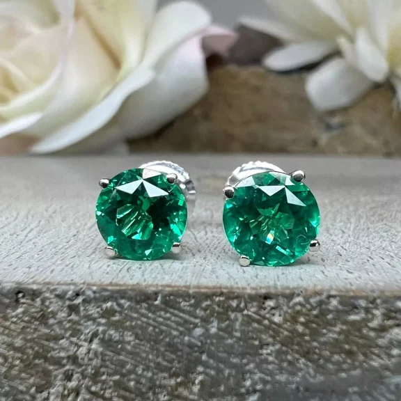 4Ct Round Lab Created Green Emerald Solitaire Stud Earring 14K White Gold Plated