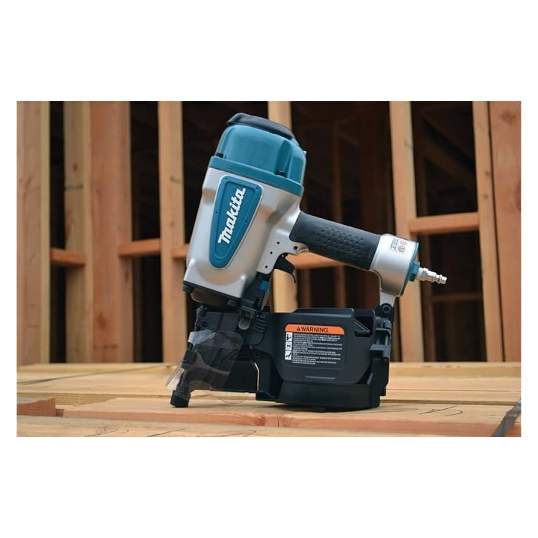 Makita AN902 1-3/4" to 3-1/2" Framing Coil Nailer