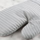 thumbnail image 4 of Juego de 4 guantes acolchados de algodón rizado para horno, soporte para ollas y paños de cocina KitchenAid, 4 of 9