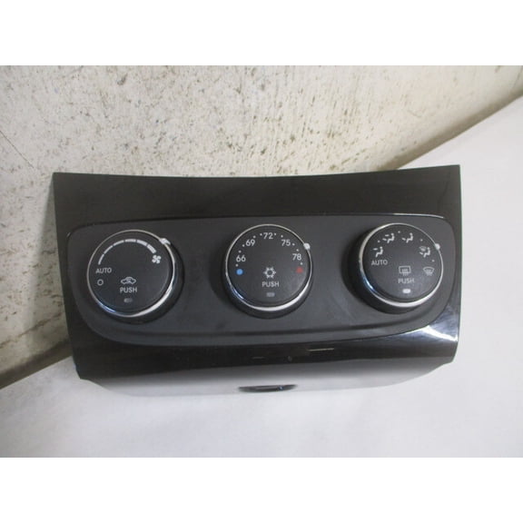 Pre-Owned 11-14 Chrysler 200 Automatic Climate AC Heater Temperature Control OEM LKQ - Verify Specific Vehicle Fitment In Description - (Good)
