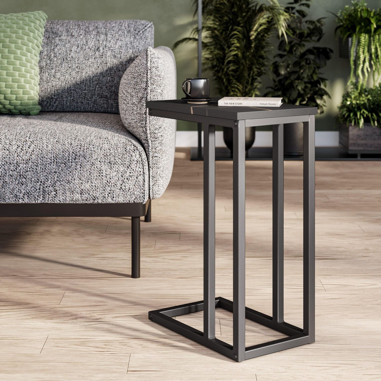 Table d'appoint d'intérieur CorLiving Fort Worth en bois d'ingénierie, plateau rectangulaire étroit, piètement en acier en forme de C, finition marbre noir
