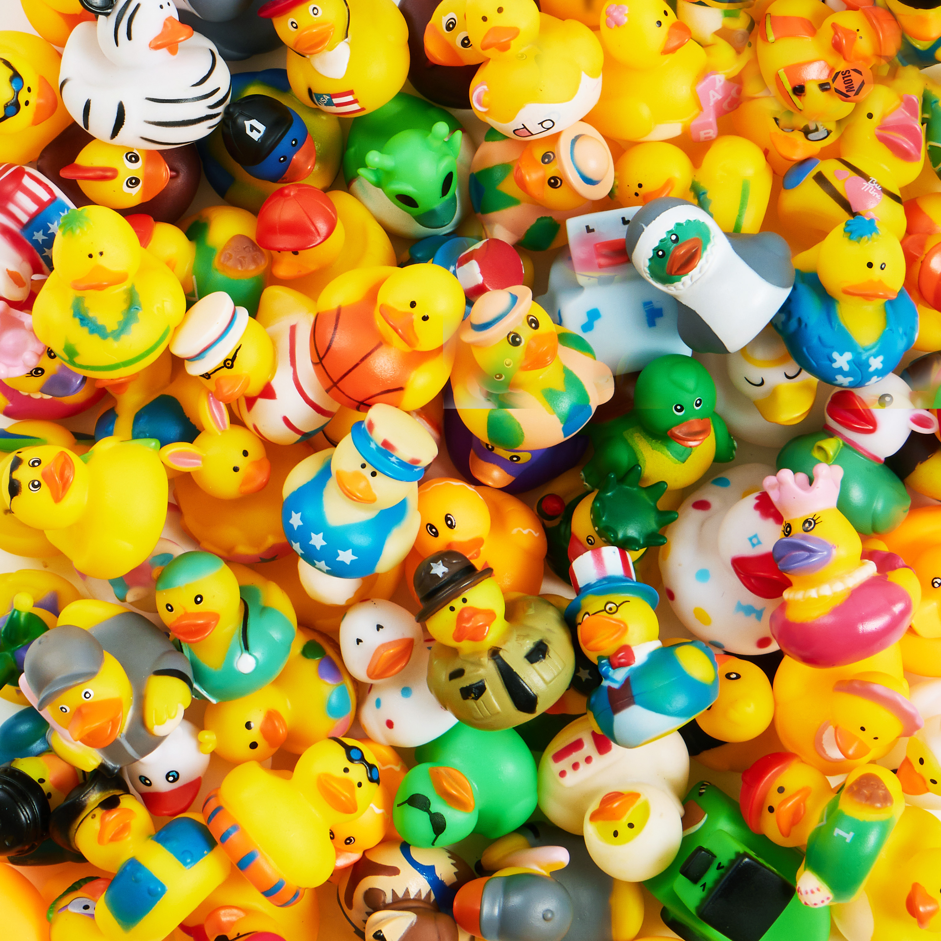 Joyfy 30-Piece Mini Rubber Ducks Bath Toy Assortment photo 3