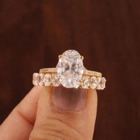 vylahjewellery Women’s Oval Cut Diamond Anniversary Ring Classic Yellow Gold Vermeil Proposal Ring Hidden Halo Moissanite Engagement Ring Cheap Wedding Bridal Set Ring for Her