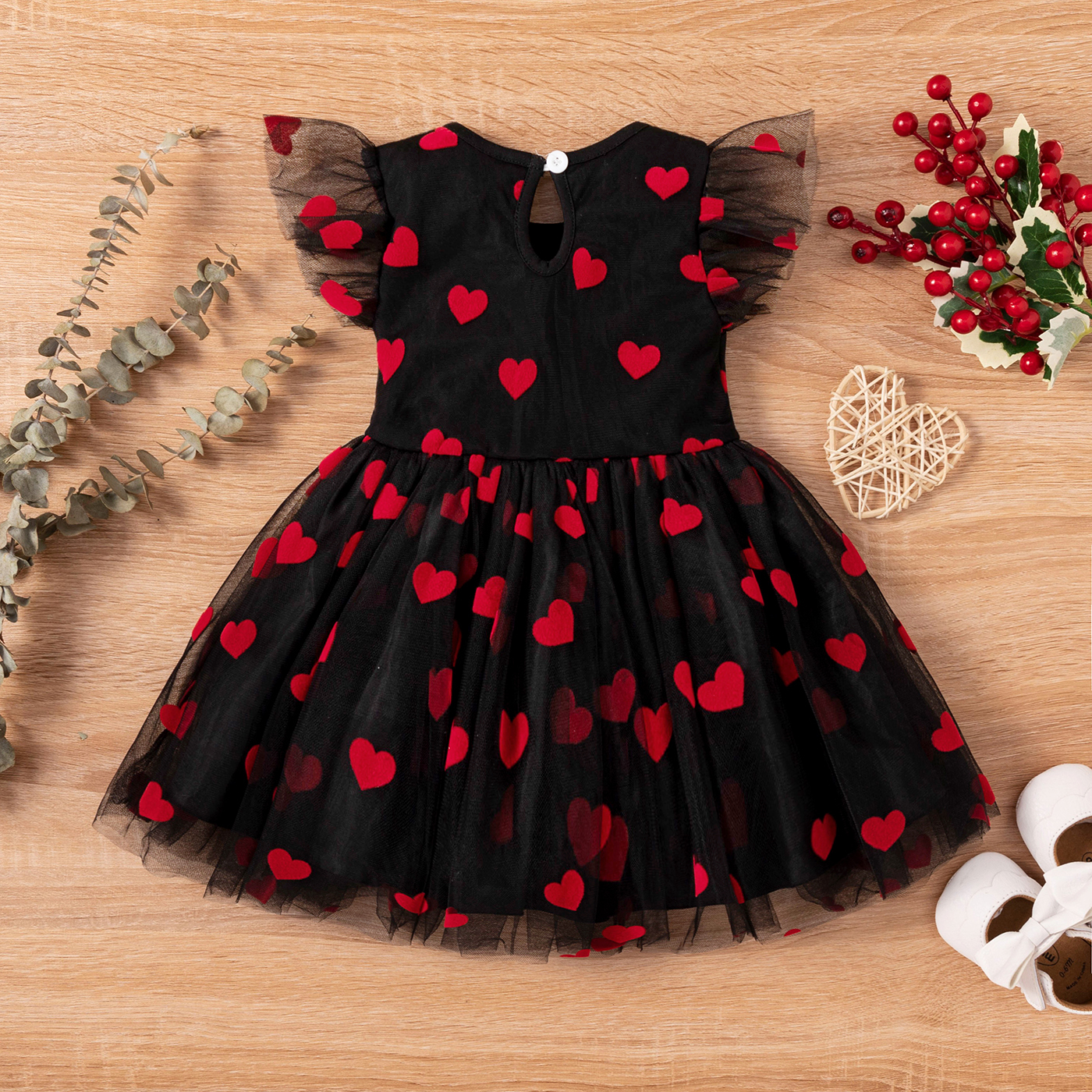 PatPat Infant Baby Girls Valentine's Day Allover Heart Graphic Flutter