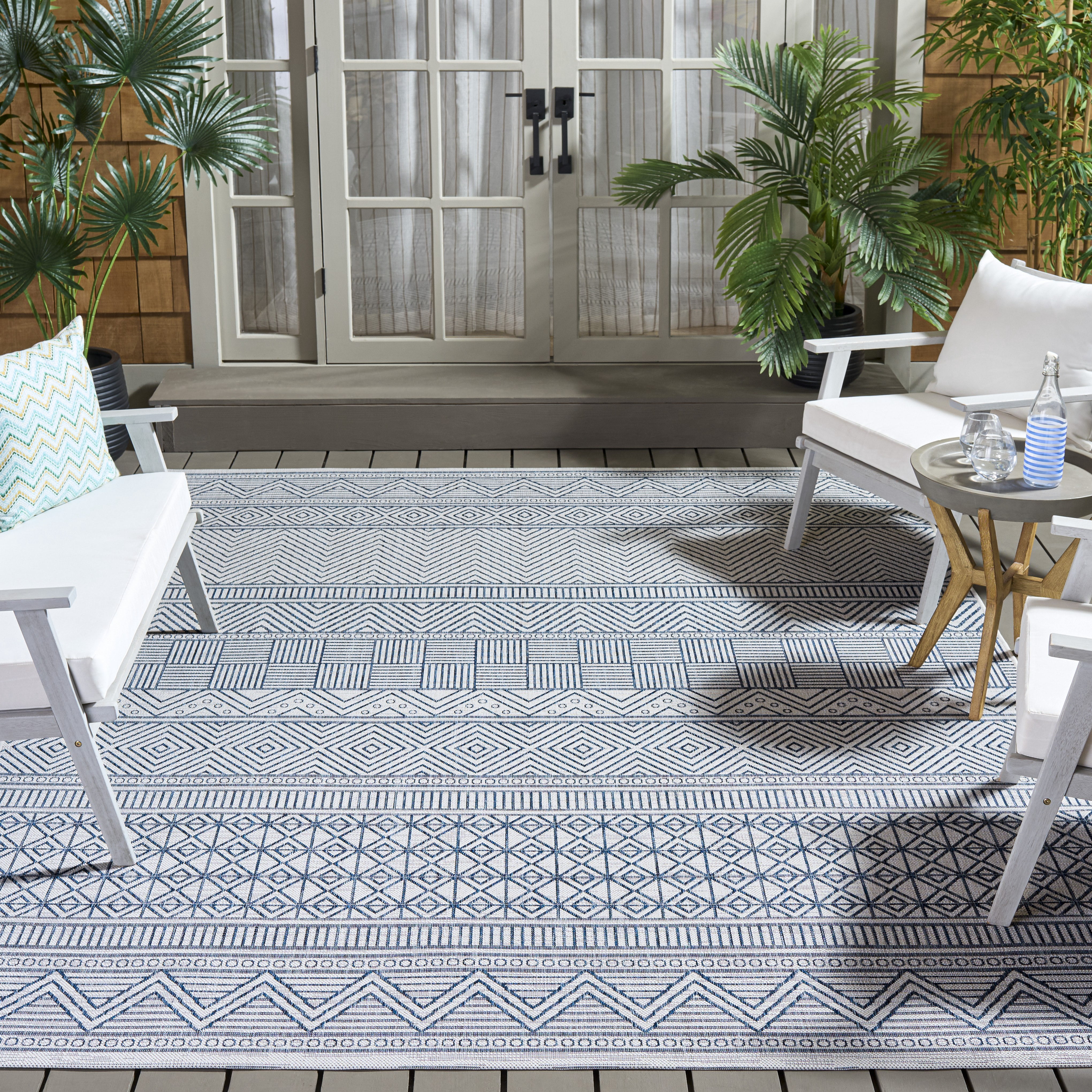 SAFAVIEH Courtyard Altan Geometric Indoor/Outdoor Area Rug, Ivory/Navy, 6'7" x 6'7" Square