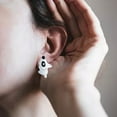 thumbnail image 3 of Pendientes de aleación Hugo Animal Stud Jewelry 2 piezas estilo blanco, 3 of 9