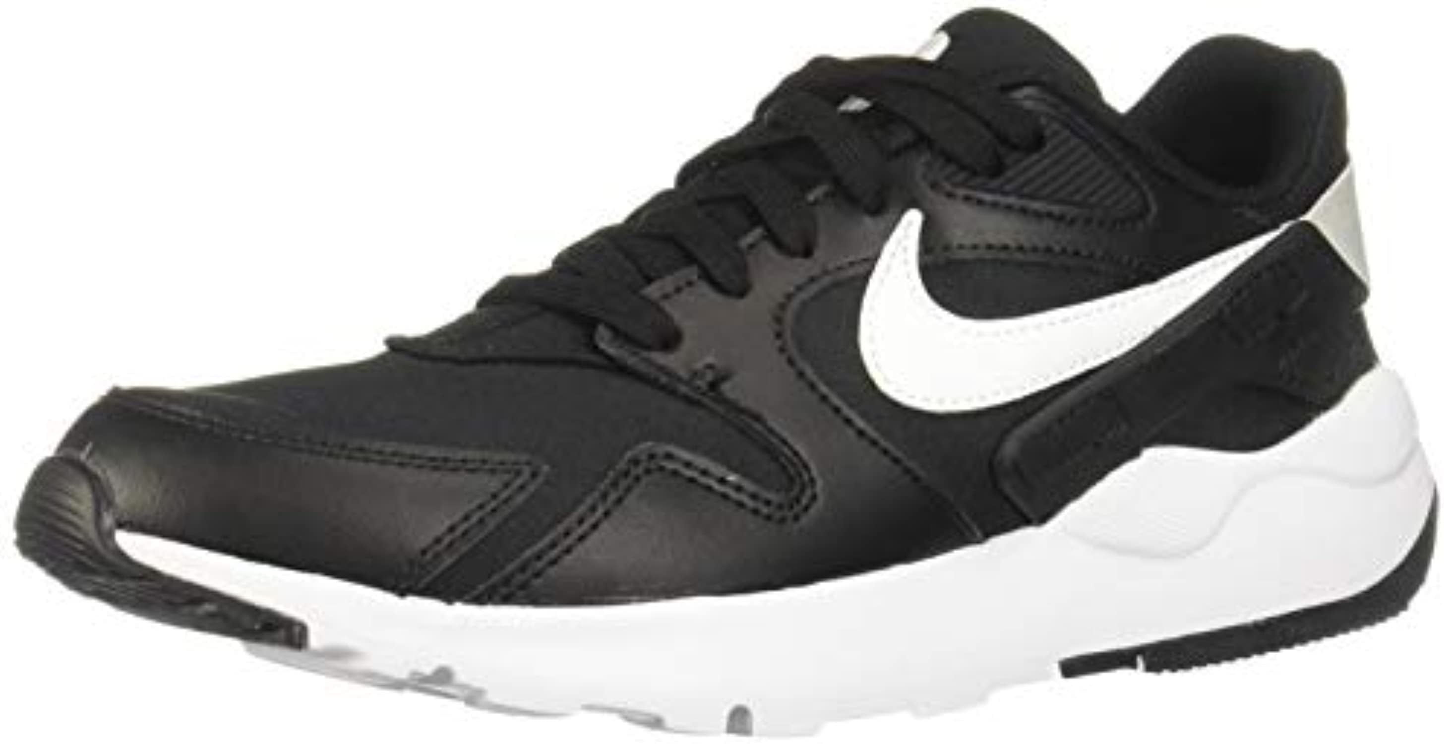 womens black nike walking shoes