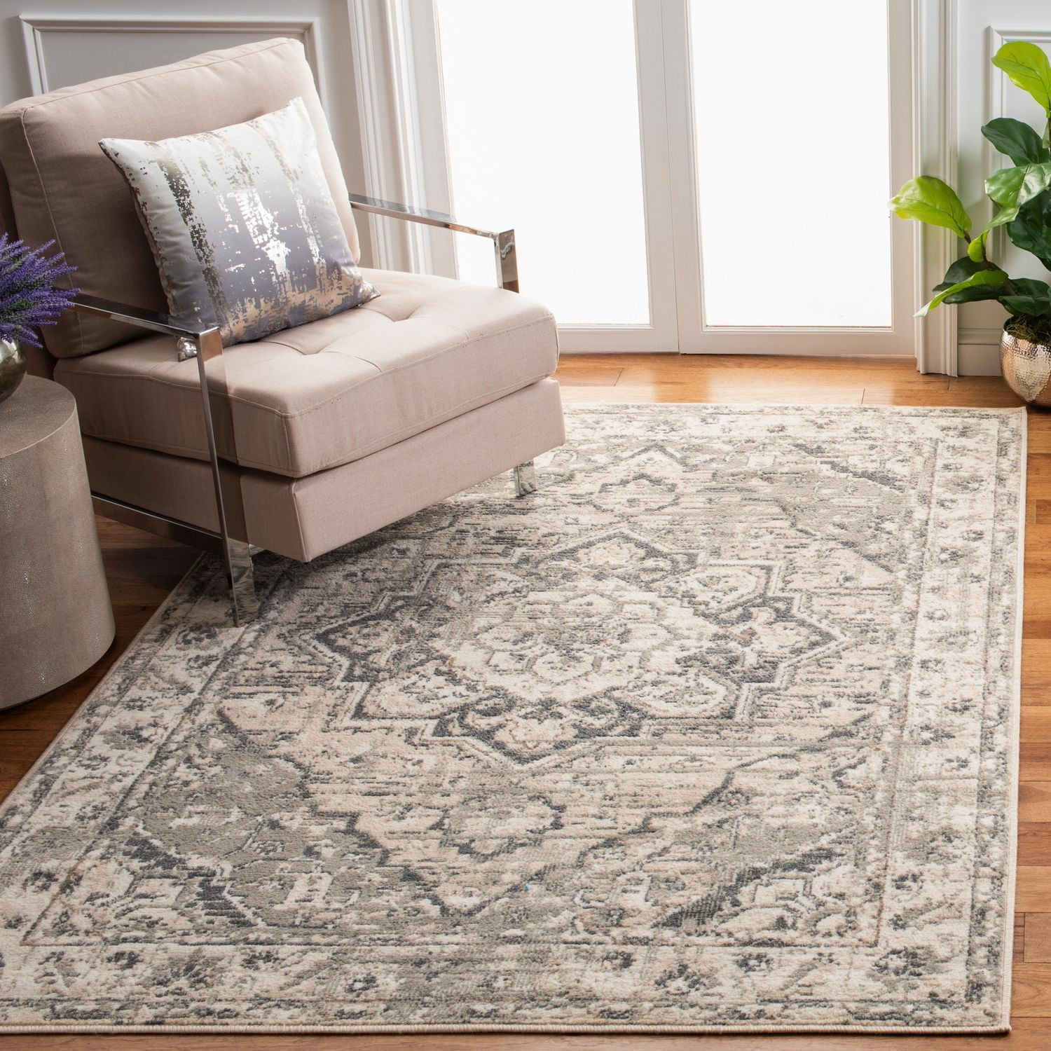 Safavieh Pyramid Jefferson Floral Bordered Area Rug