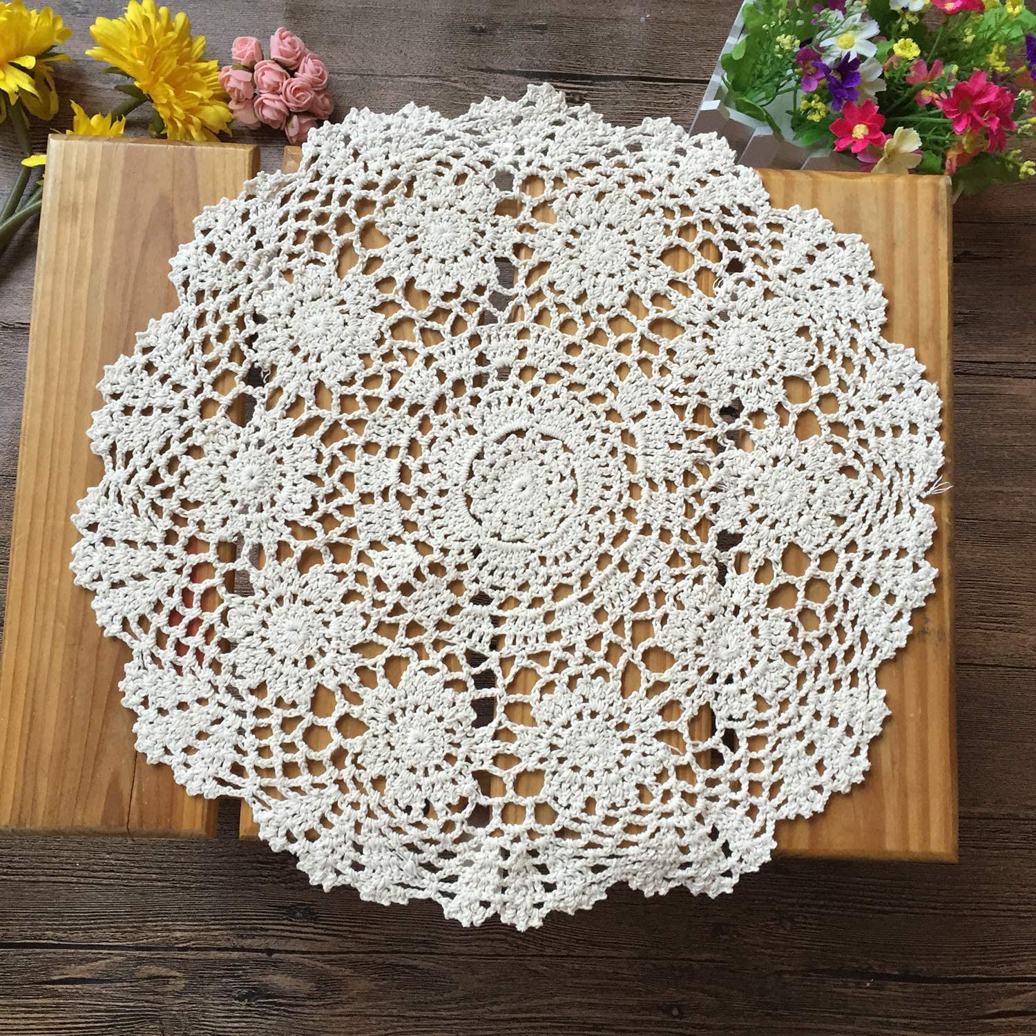 Set of 4 Dining Table Place Mats Flower Placemat Round Cotton Crochet Lace Doily 