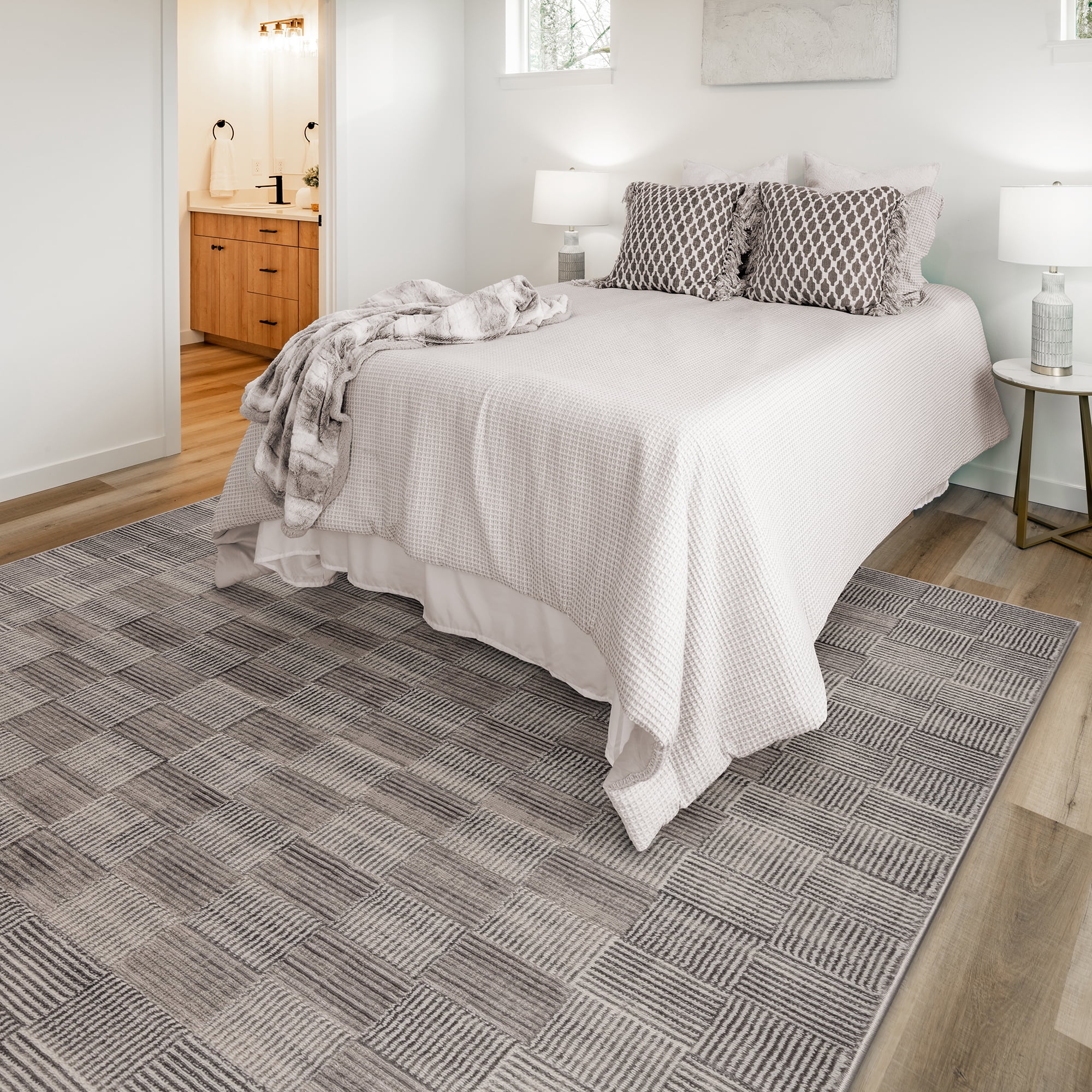 Gertmenian Bloom Lyla Modern Checkered Gray Area Rug, 8x10