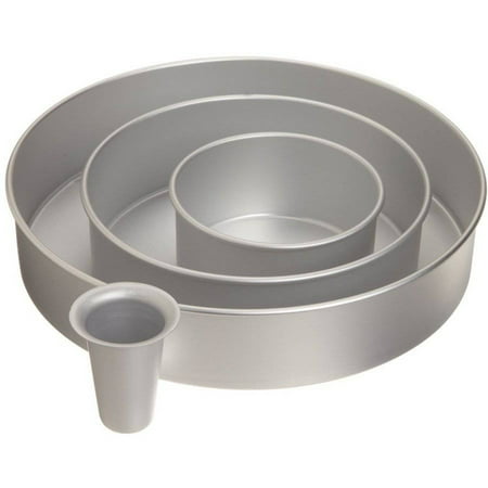 Wilton Decorator Preferred 3-Piece Cake Pan Set With Heating Core, Round 2105-6150