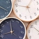 thumbnail image 3 of Reloj de diseño minimalista, reloj de pared, sala de estar, moderno, reloj silencioso, montado en la pared, lujo ligero, decoración creativa del reloj, 3 of 6