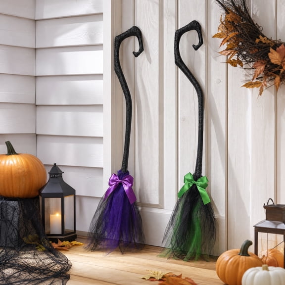 Detachable 2-Piece Plastic Witch Broom Prop with Mesh Tail, Classic Cosplay Accessory, Versatile Decor for Adults and Kids Halloween Holiday Party