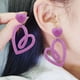 thumbnail image 1 of Pendientes de corazón de tinta rosa para San Valentín, pendientes huecos de Europa y Estados Unidos, pendientes coreanos sencillos, pendientes de oreja, pendientes de amor acrílicos para mujer., 1 of 6