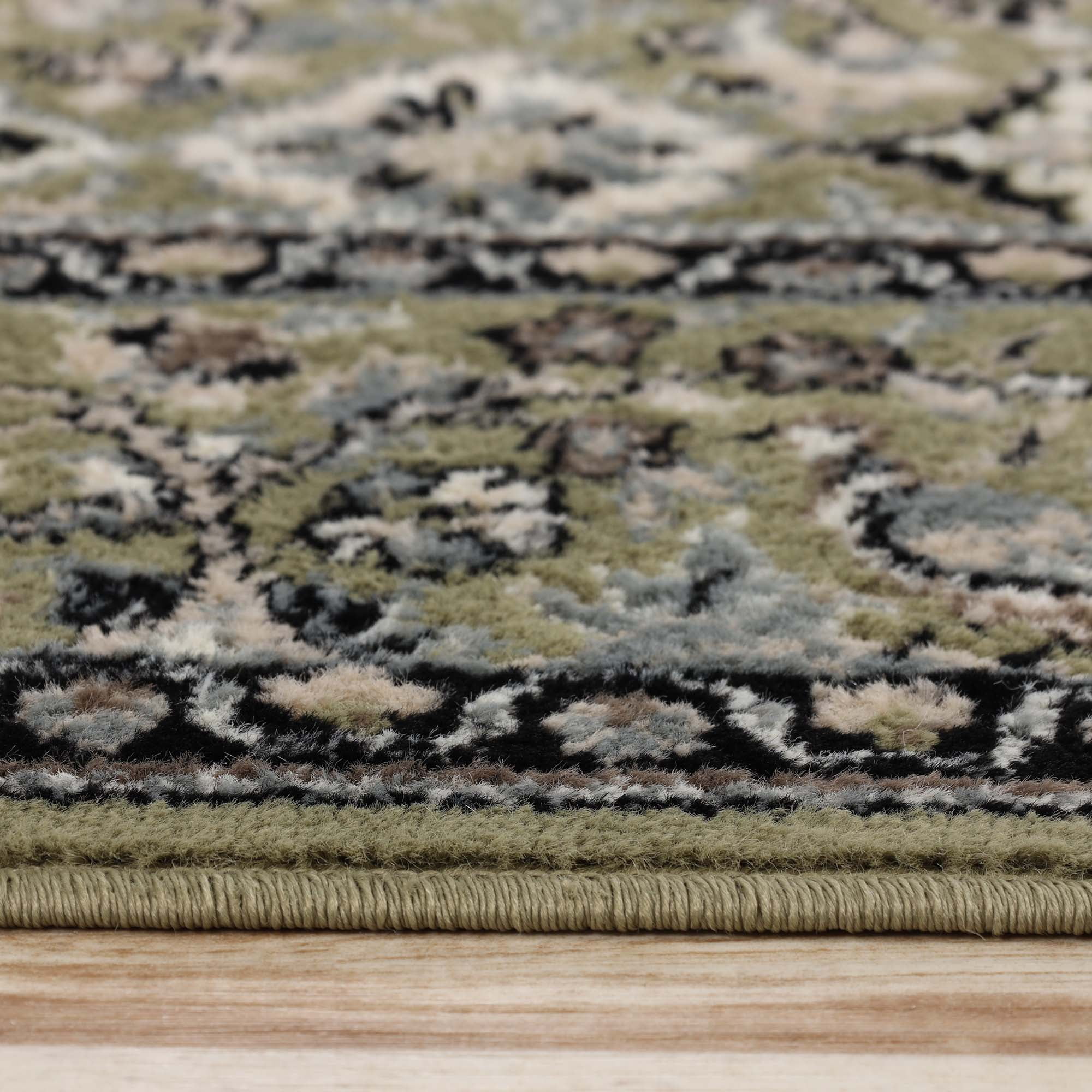 Superior Radcliffe Floral Medallion Indoor Area Rug, 3' x 5', Green