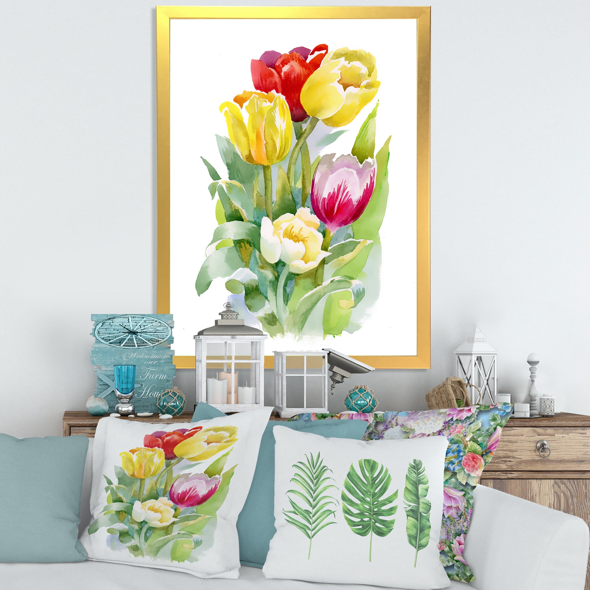Designart 'Bouquet of Red and White Tulips' Traditional Framed Art Print