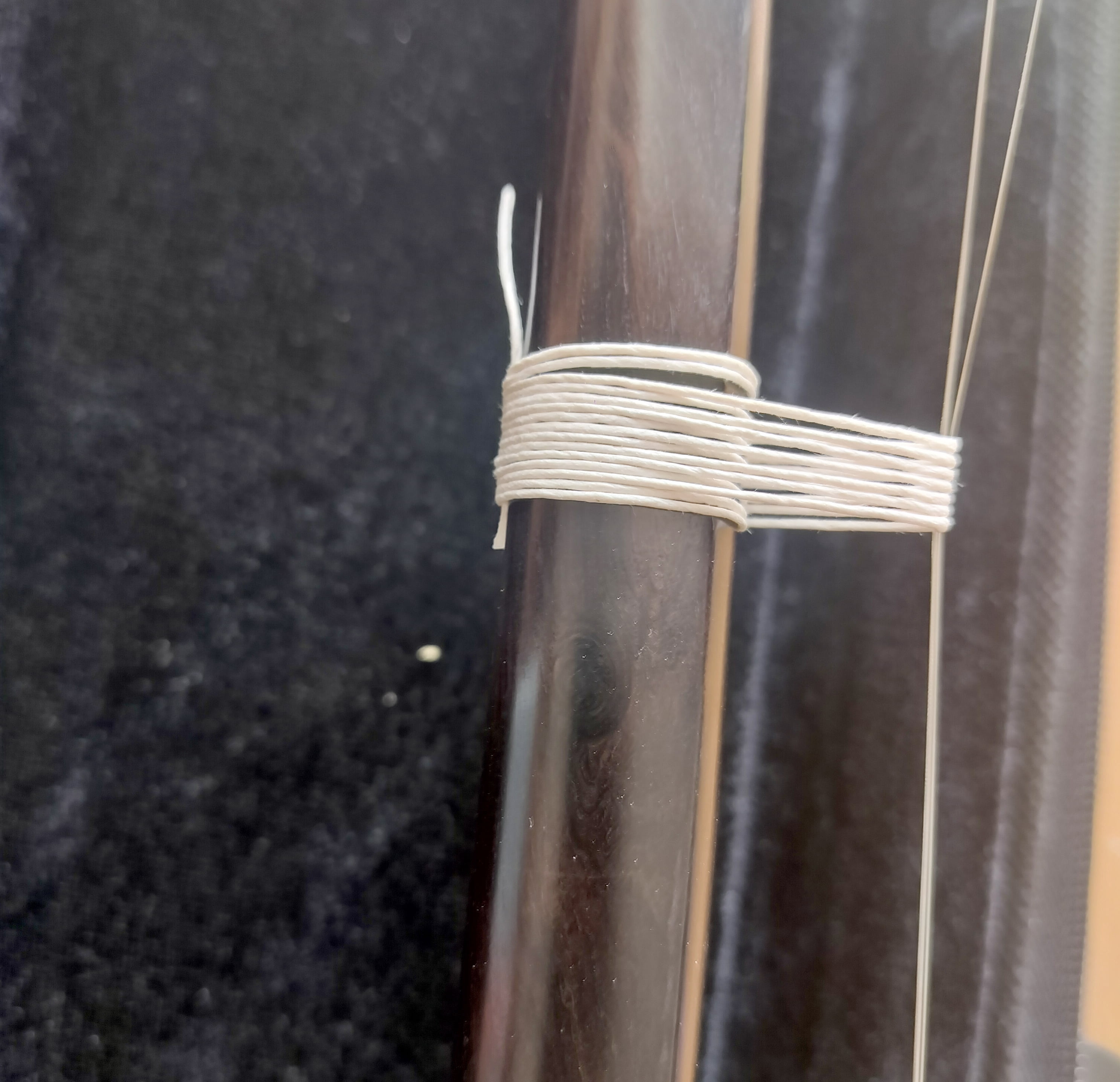 Professional ebony erhu performance with beautiful tone (erhu accessories included)  2 Stringed Chinese Violin