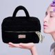 thumbnail image 5 of Bolsa de aseo esponjosa con cremallera bolsa organizadora bonita bolsa de cosas peludas bolsa de almacenamiento suave, 5 of 6