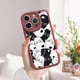 thumbnail image 3 of Mejore el aspecto de su iPhone con una moderna y duradera funda de goma TPU a prueba de golpes para teléfono, 3 of 4