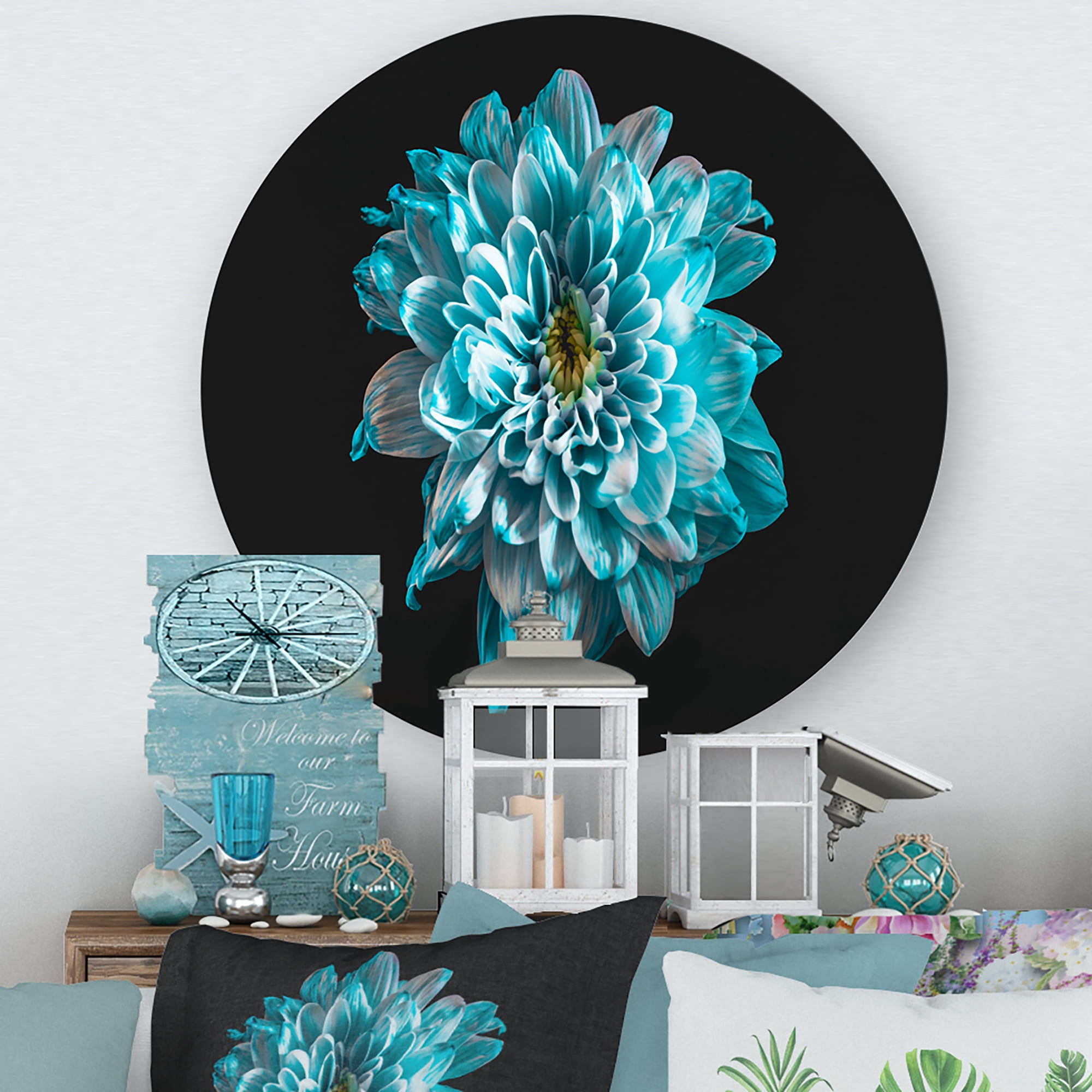 Designart 'Close Up Of Flower With White and Blue Petals' Traditional Circle Metal Wall Art 11x11 - Disc of 11