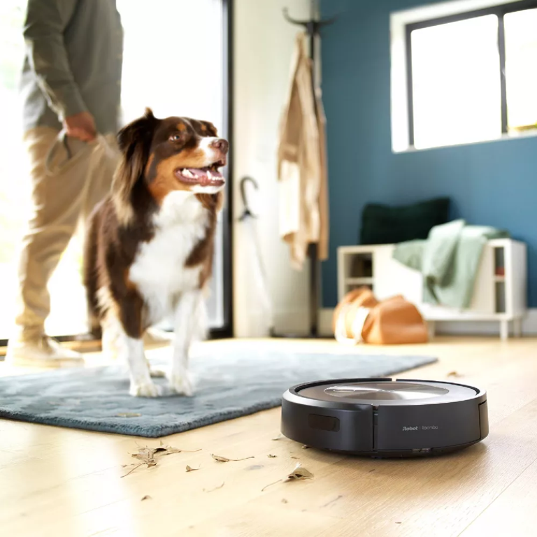 Pre-Owned iRobot Roomba j9+ Self-Emptying Robot Vacuum with Dirt
