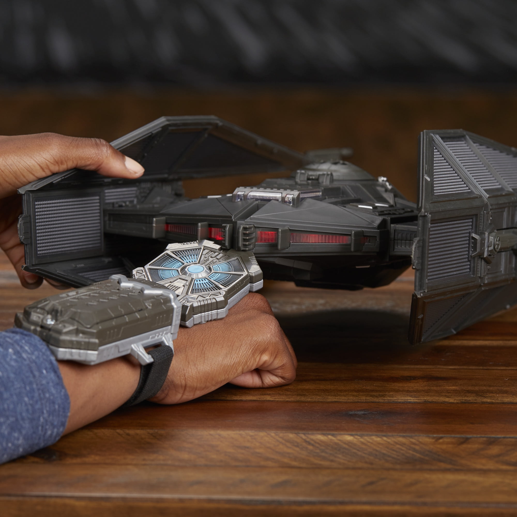 Kylo ren online tie silencer hasbro