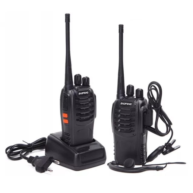 Dos transmisores de radio Walkie Talkie BF-888s Baofeng