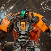 Transformers Studio Series 18 Deluxe Transformers: Bumblebee -- Bumblebee