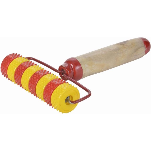 Acupressure Magnetic Roller (Pointed) Wooden Handle Massager For Body AP-043