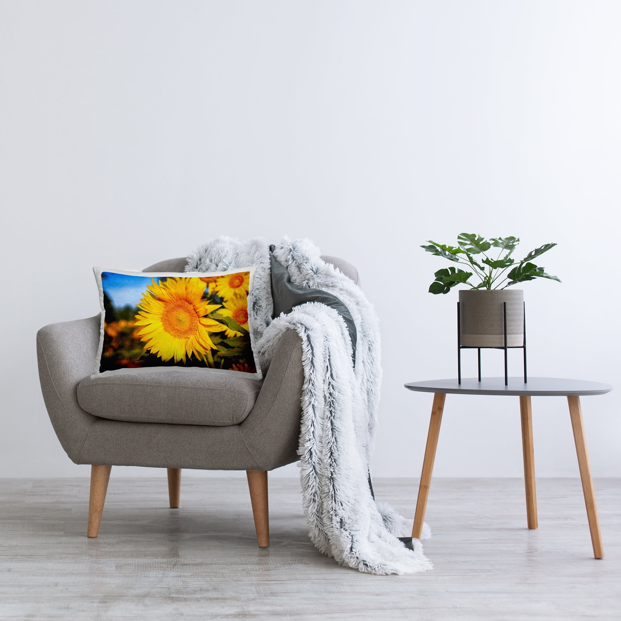 Stupell Industries Blooming Country Flowers Decorative Printed Throw Pillow, 14 x 20