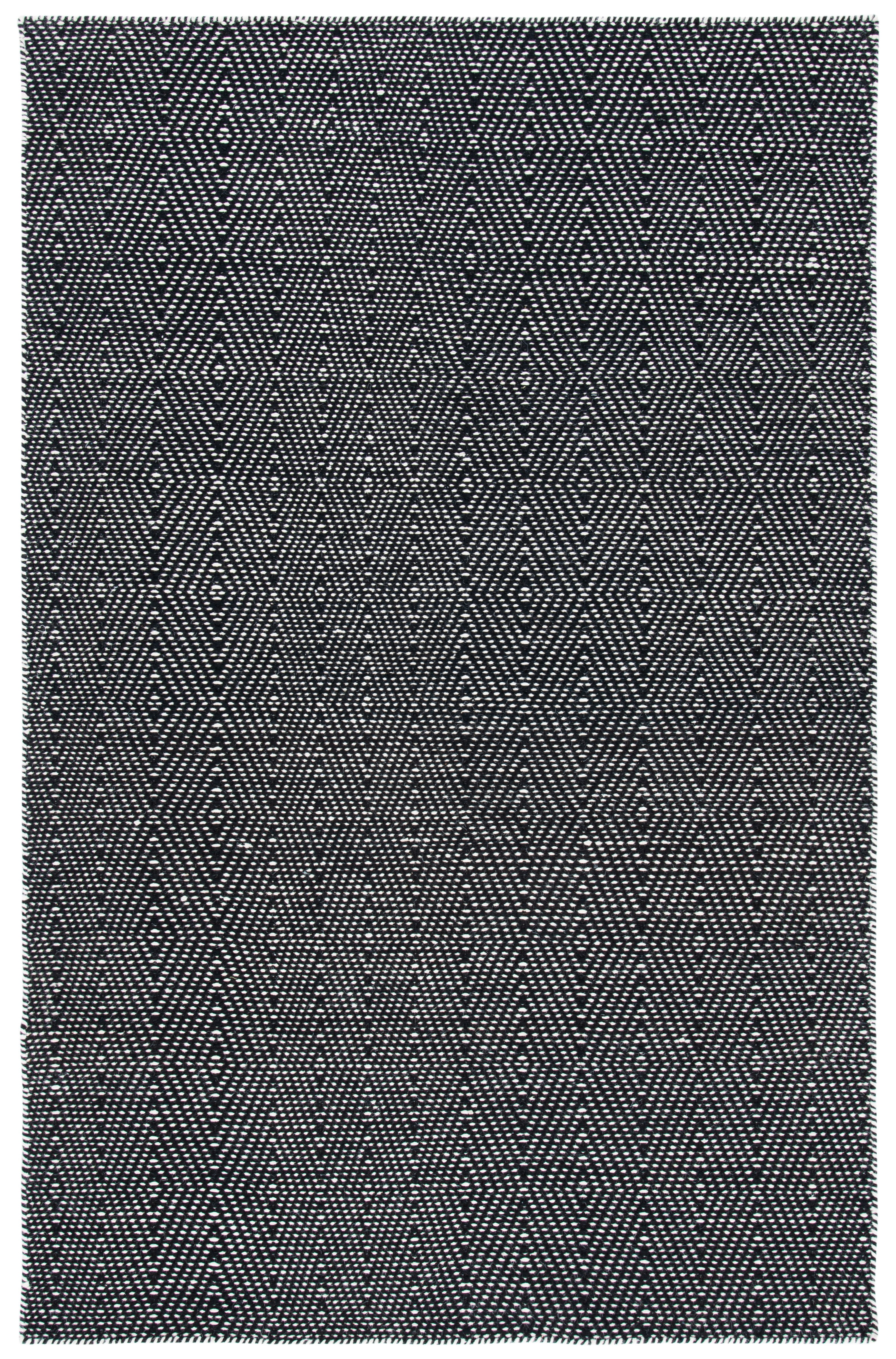 Safavieh Kilim Cynthia Diamond Area Rug, Black/Ivory, 5' x 8'