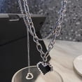 thumbnail image 4 of Collier Superposé pour Femmes: Collier Ras du Cou à Breloques en Forme de Cœur, Chaîne à Maillons, 4 of 10