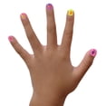 thumbnail image 3 of Set de esmaltes de uñas Piggy Paint Cutie Fruity de 7 ml x 4 con decoración de uñas, 3 of 9