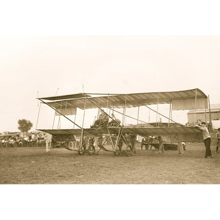 Sportsmans Trophy - In 1926 Clifford B Harmon a wealthy sportsman and aviator established three international trophies to be awarded annually to the worlds outstanding aviator aviatrix and aeronaut A fourth trophy was la