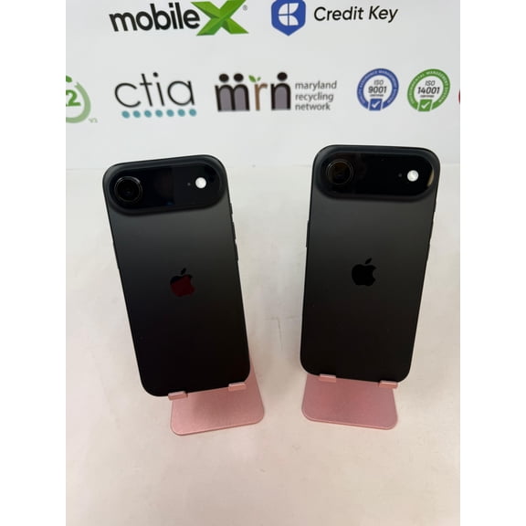 Pre-Owned Apple / iPhone Air / A3260 / Space Black / Unlocked / Unlocked / 256GB / Grade 2