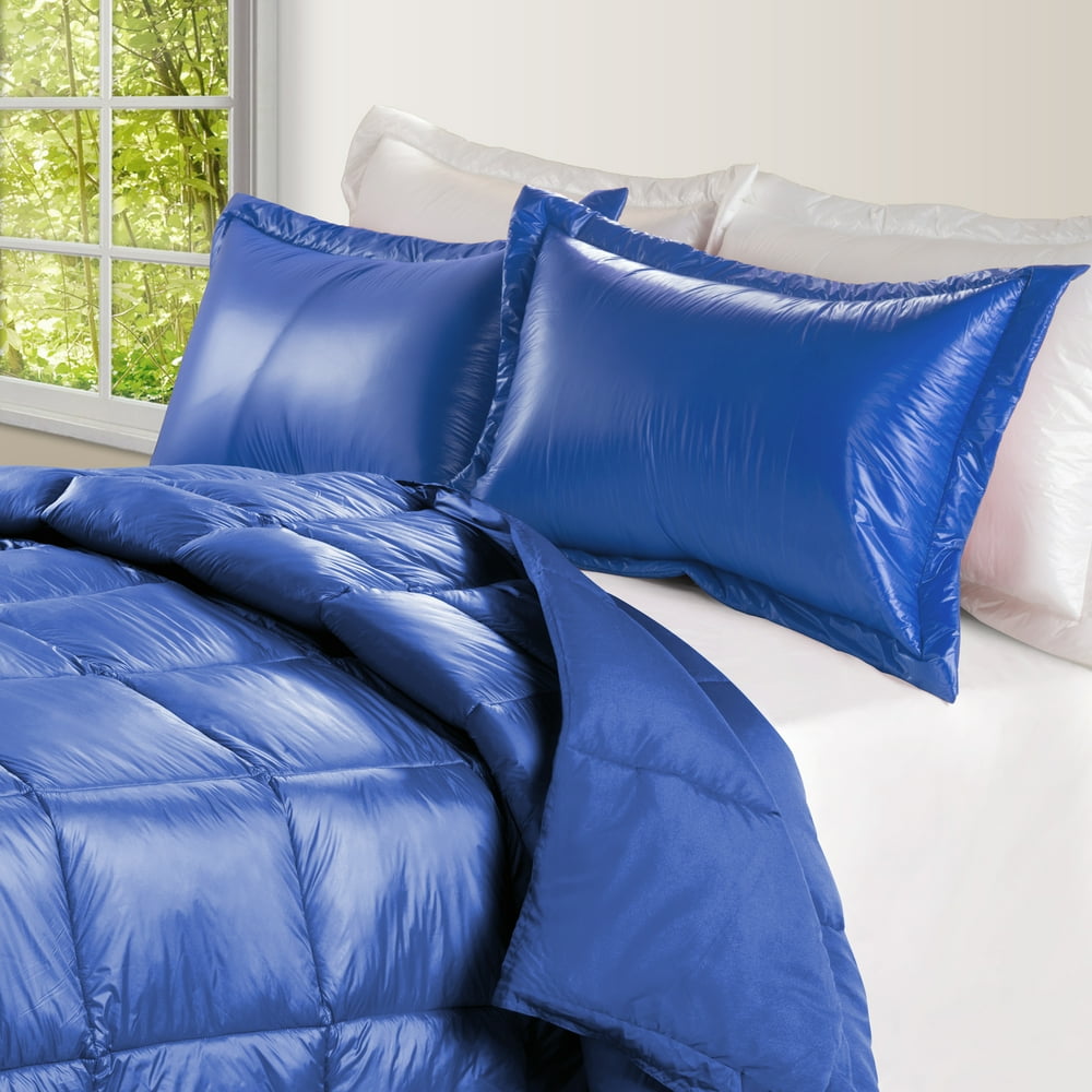 PUFF Indoor/Outdoor Water Resistant Comforter with Extra Strong Nylon