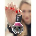 thumbnail image 3 of Lindo Meme Llorando Hámster Popular Llavero Sombrero Interior Del Coche Rosa, 3 of 9