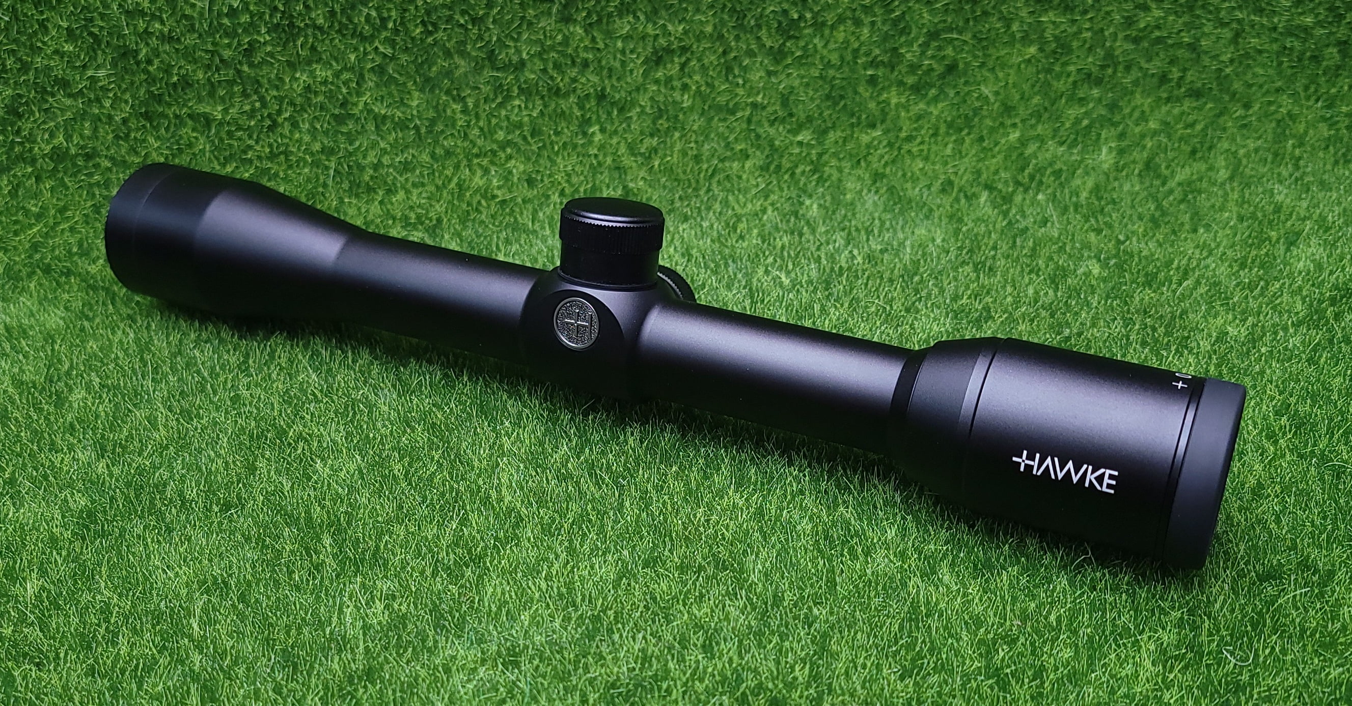 Hawke Vantage 4x32 Mil Dot Reticle Riflescope, Black, 1" Tube, 1/4 MOA - 14101