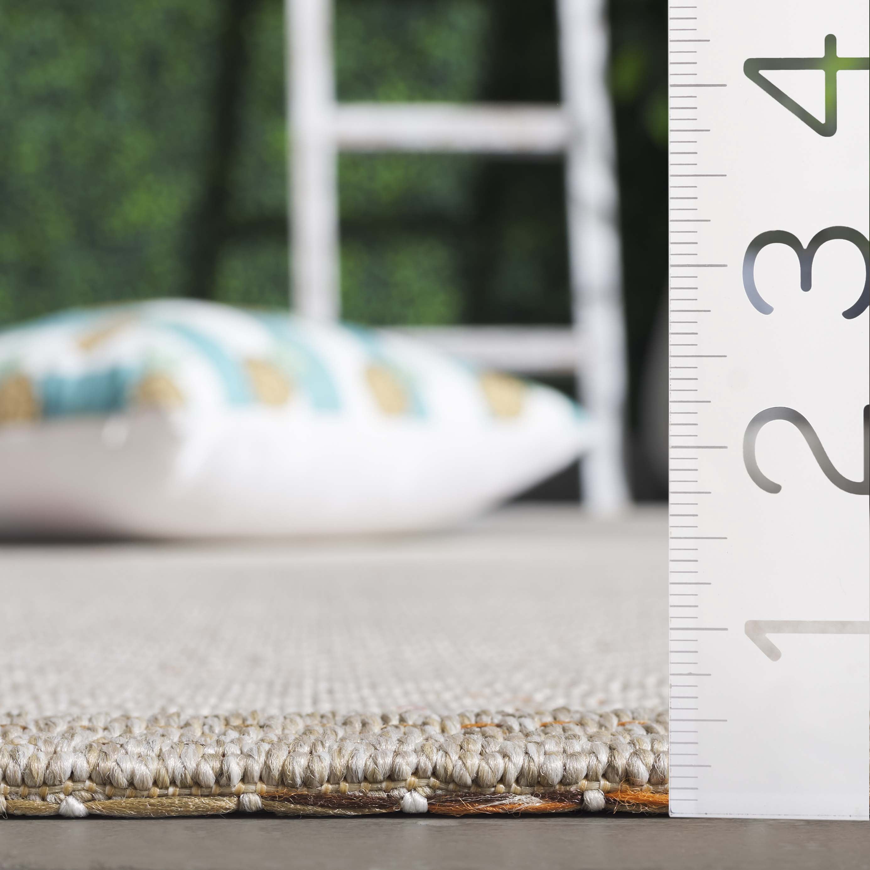 SAFAVIEH Sisal All-Weather Dixie Bordered Indoor/Outdoor Area Rug, Ivory/Orange Beige, 5'3" x 7'6"