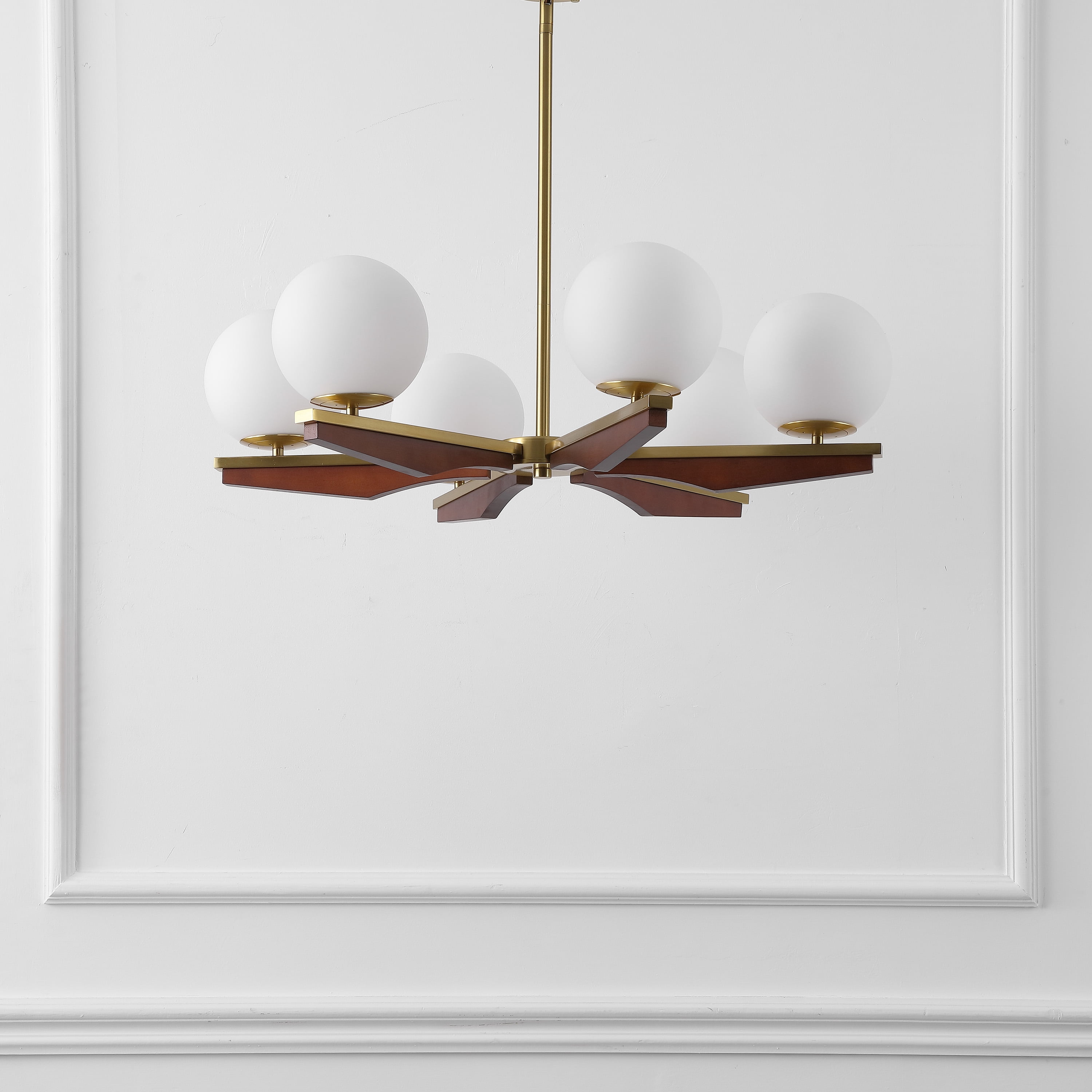 Safavieh Janna 6-Light Modern Brass/Walnut Chandelier