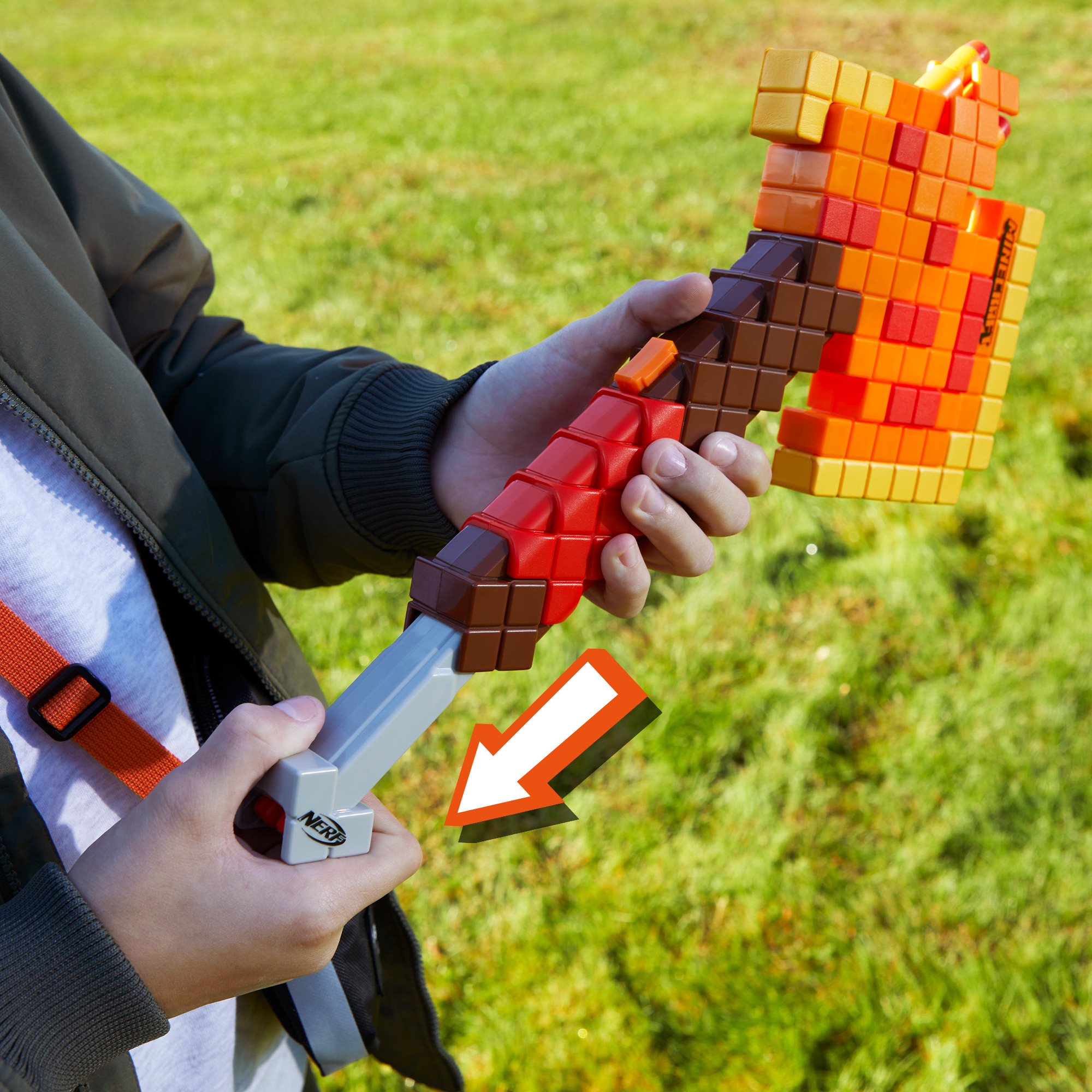 Nerf Minecraft Firebrand Dart-Blasting Axe photo 3