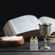 thumbnail image 4 of 4 botellas de vidrio para agua bendita para bautizos cristianos, ceremonias religiosas, rellenables, pequeñas, para agua bendita., 4 of 7