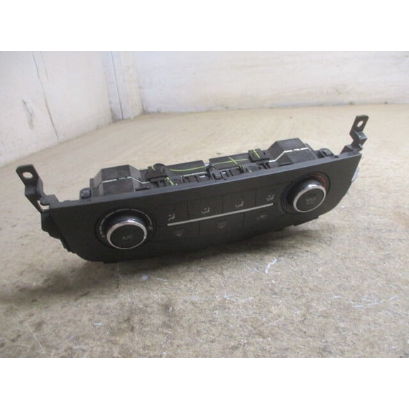 Pre-Owned Nissan Altima Manual Climate AC Heater Temperature Control OEM LKQ (Good)