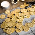 thumbnail image 3 of Réplica de doblón español dorado de Beverly Oaks de Pirate Coins x50, 3 of 5