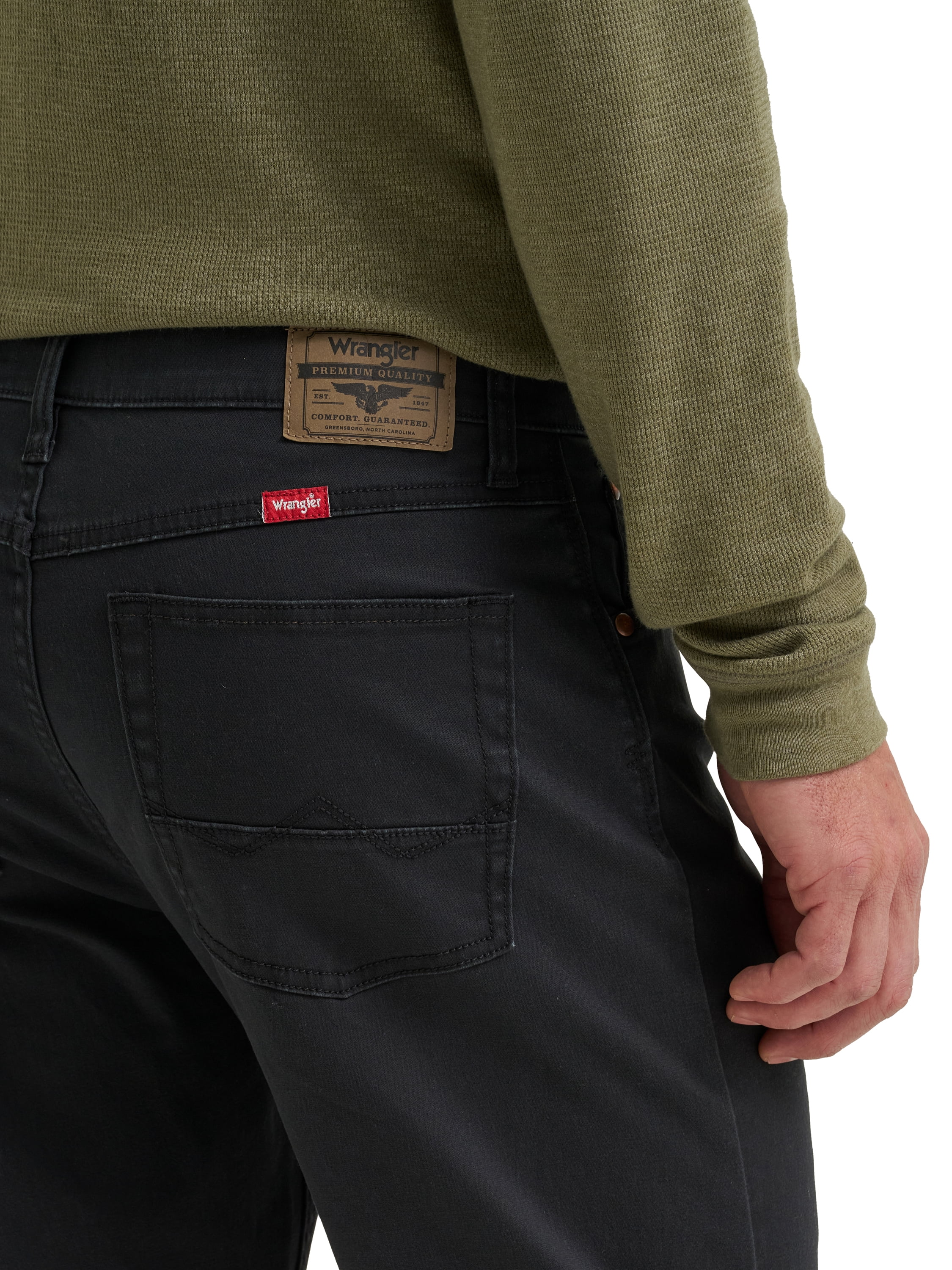 Wrangler® Men's Regular Taper Denim Jeans