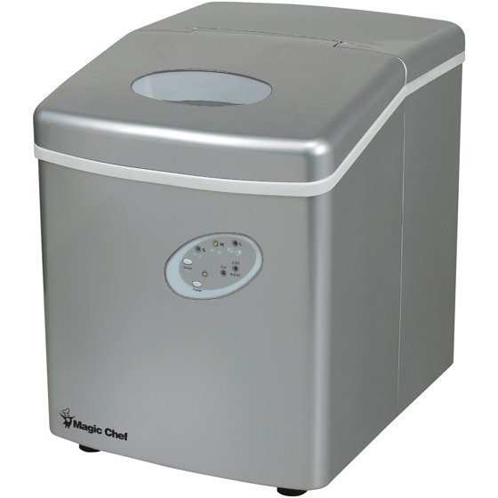 Magic Chef 27lb Countertop Ice Maker