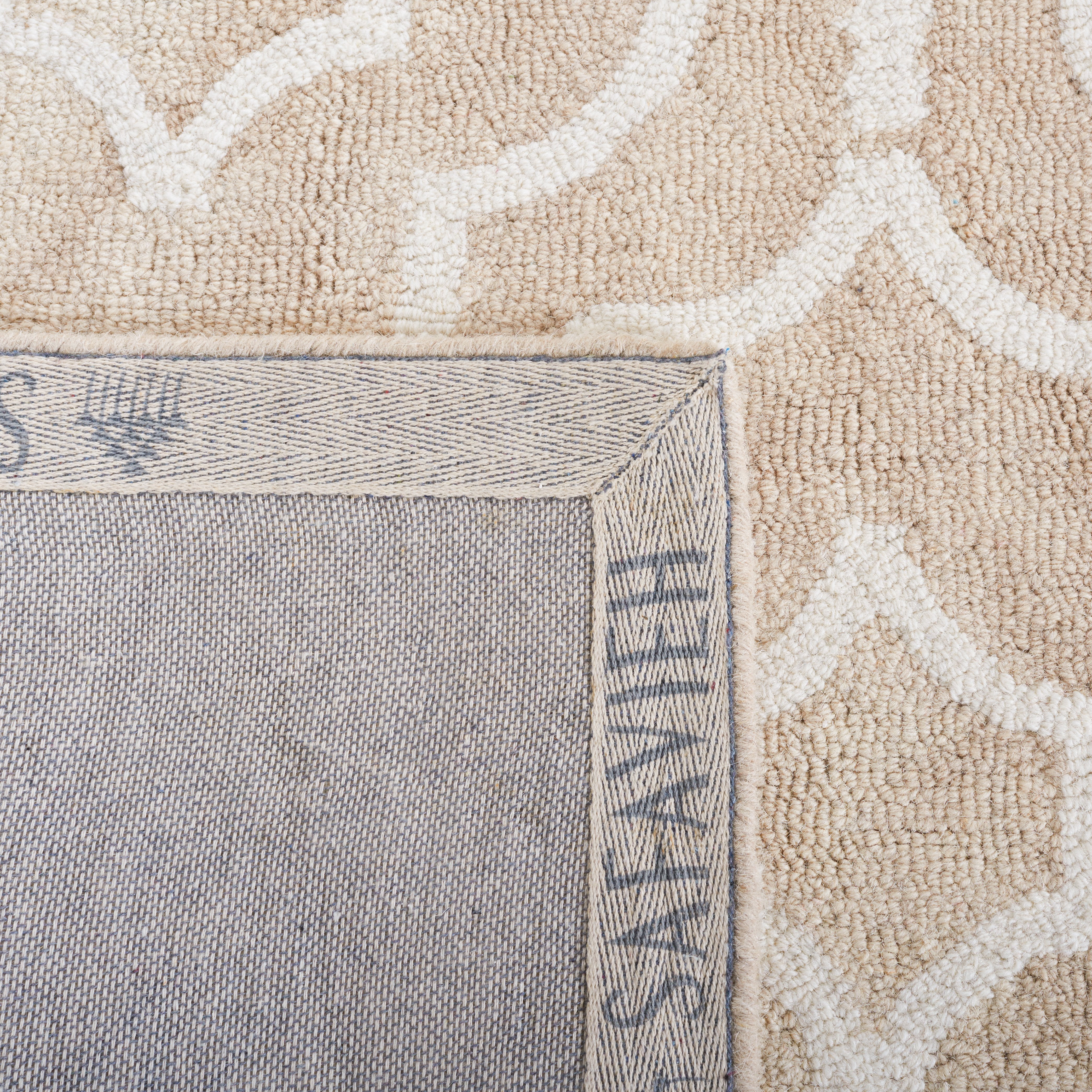 Safavieh Dip Dye Lairos Distressed Wool Area Rug, Beige/Ivory, 7' x 7' Square