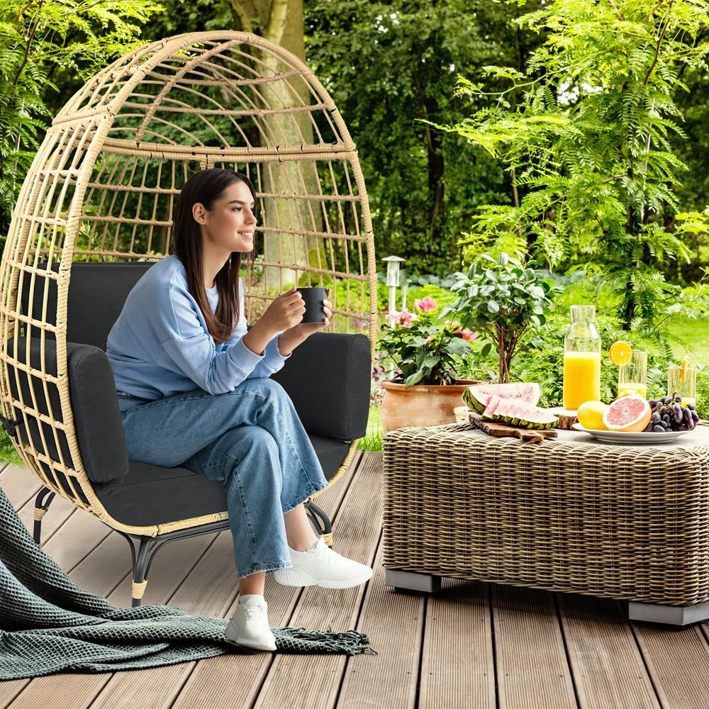 SereneLife Indoor Outdoor Black Wicker Rattan Egg Chair for Patio Backyard With 4 Cushions