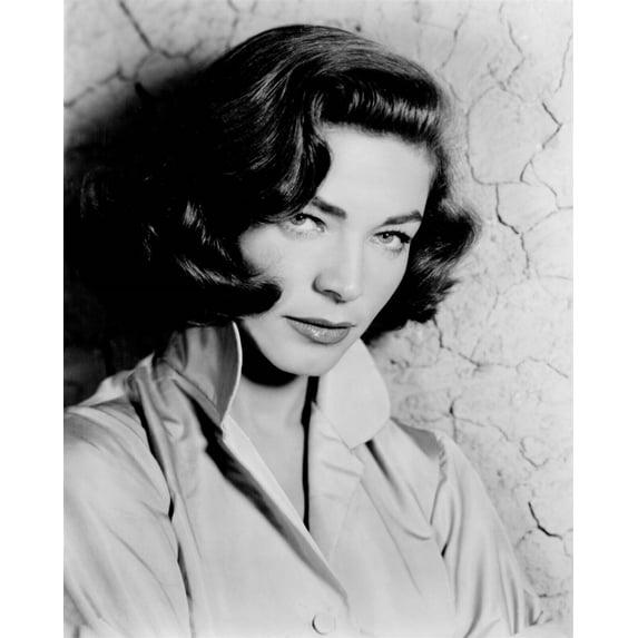 Lauren Bacall 1940's era portrait with seductive look against wall 4x6 photo